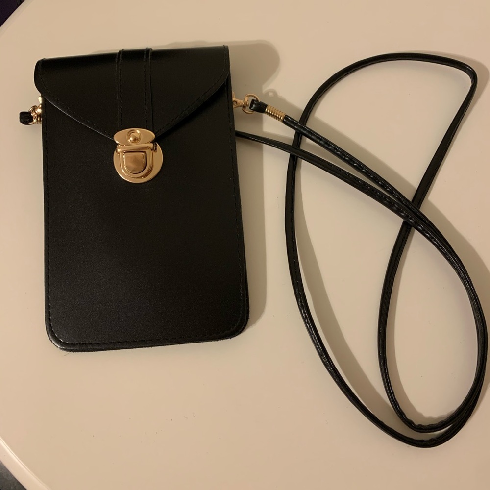Touch screen bag for iPhone.